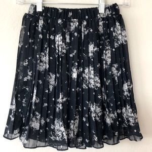 Pleated floral skirt